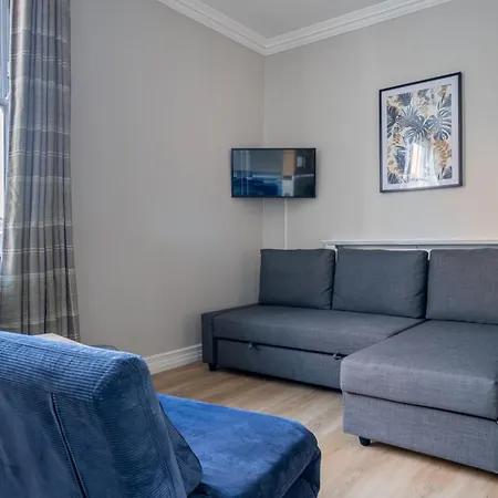 Daire The Shambles - William Morris *