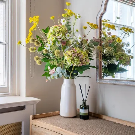 The Shambles - Golden Row Retreat York